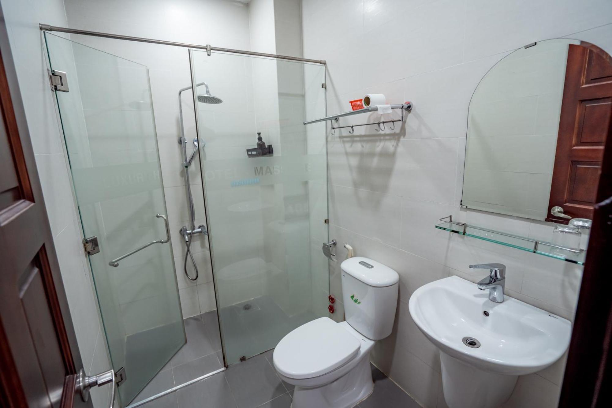 Luxury Hotel Hau Giang Ho Chi Minh City Exterior photo